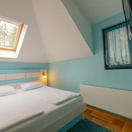 Bella * زلاتيبور